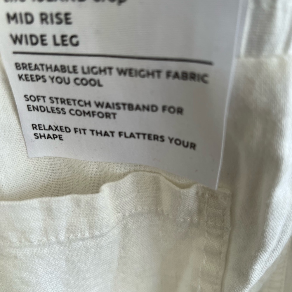 Westbound White Ankle Pants - Picture 4 of 6